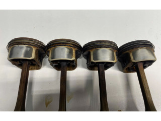  Поршень с шатуном  G4FA  KIA Pro Cee'd II  