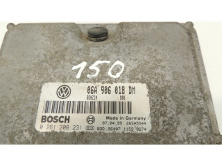 Блок управления двигателя 06A906018DM, 0261206231   Skoda Octavia Mk1 (1U)