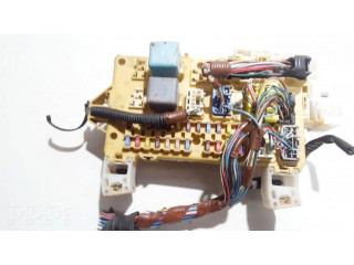 Блок предохранителей 892210F010, 89221-0F010 Toyota Corolla Verso AR10