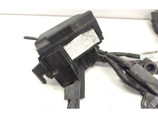 Блок предохранителей  AV1T14K012HDD   Ford B-MAX    