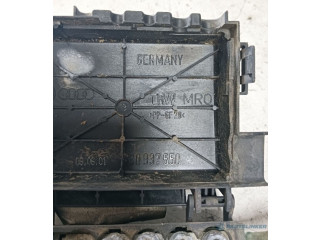 Блок предохранителей 1j0937550 Skoda Octavia Mk1 (1U)