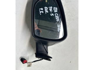 Зеркало электрическое        KIA Ceed  2012 - 2018 года   