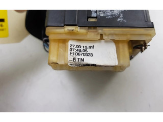 Переключатель дворников 255675887R, 255675887R Renault Captur