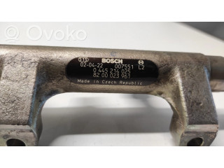 Vstřikovací lišta 0445214025, 8200023961   Renault Laguna II  pro naftový motor 2.2  