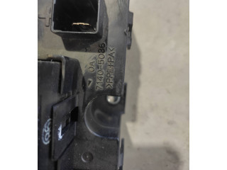 Pojistková skříňka 71405036, 8F180161 Lexus GS 300 350 430 450H 2007