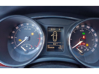 Спидометр (приборный щиток)       Skoda Superb B6 (3T)