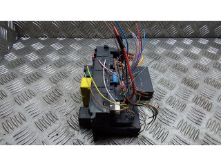 Pojistková skříňka 0225455332 Mercedes-Benz E W210 2000