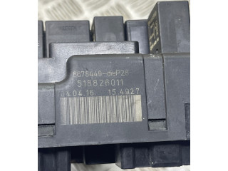 Блок предохранителей 8678449, 518826011 Volvo S60