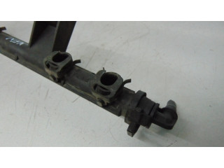 Топливная рампа Renault Clio I 1.5 для двигателя D7F 730