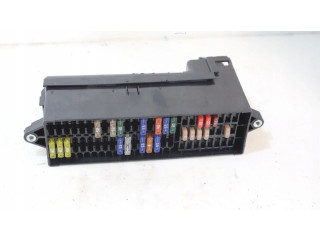 Блок предохранителей Volkswagen Caddy