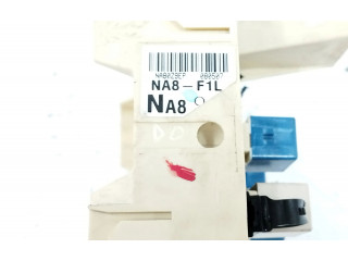 Pojistková skříňka Řídící jednotka BSM NA8F1L Suzuki Swift 2009