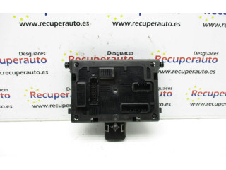 Блок комфорта 8201054119   Renault Clio III   