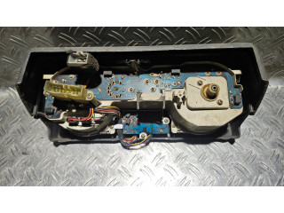 Přístrojová deska Mitsubishi Pajero 1988 MB716916, 69326300