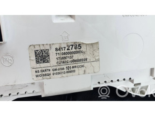 Панель приборов 84172785, 175597137   Chevrolet Camaro       