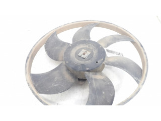 Вентилятор радиатора 7701050677 Renault Clio III 1.1