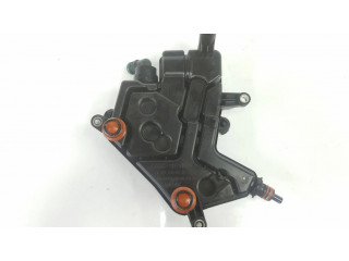 Другая деталь двигателя