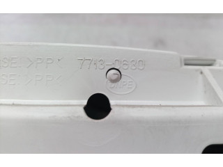 Přístrojová deska KIA Cerato 2005 77130630, 77130630