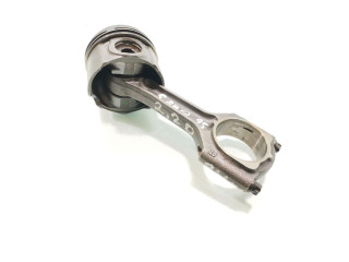  Поршень с шатуном D223L   Saab 9-5  