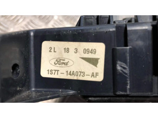 Блок предохранителей 2L1830949, 1S7T14A073AF Ford Mondeo Mk III