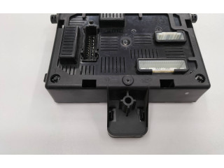 Блок комфорта 8200652286, 28118126   Renault Clio III   