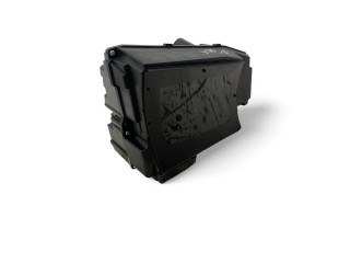 Дисплей 32233452 Volvo XC90