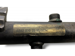 Vstřikovací lišta A6420702595 Mercedes-Benz S W221 pro naftový motor 3.0 OM 642.930 CDi