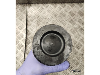 Поршень с шатуном Volkswagen Golf VI