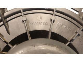 Вентилятор печки KIA Ceed