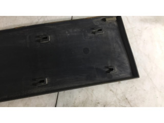 Отделка загрузочная дверь (молдинги)