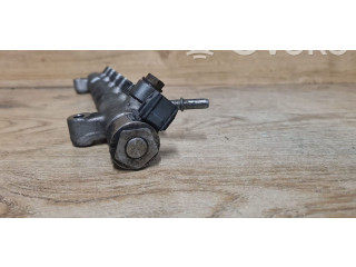 Vstřikovací lišta 31303612 Volvo V70 D4204T5