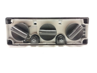 Блок управления климат-контролем 8269200793   Volvo 440