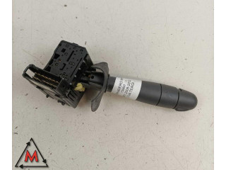 Ручка стеклоочистителей 8200792584, 901057666 Dacia Sandero