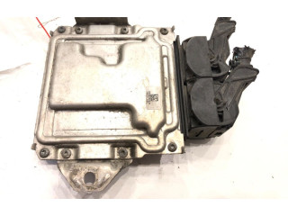 Блок управления двигателем ECU 33910-69L00 Suzuki Swift II