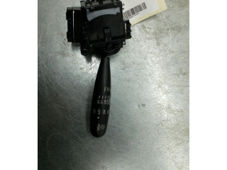 Ручка стеклоочистителей 3731062JA1 Suzuki Splash