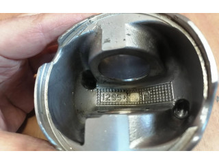  Поршень M9R 10653, 1295  Renault Trafic II (X83)  