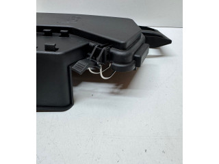 Pojistková skříňka A4475400082, A4475450069 Mercedes-Benz Metris W447 2021