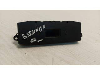 Дисплей Citroen Berlingo