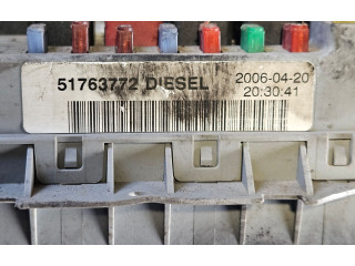 Блок предохранителей 51763772   Fiat Doblo