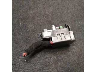 Блок предохранителей 13676641, 18101049501 Chevrolet Camaro