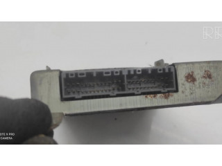 Блок управления двигателя Z5B518881B, E2T86886M2 Mazda 323 F