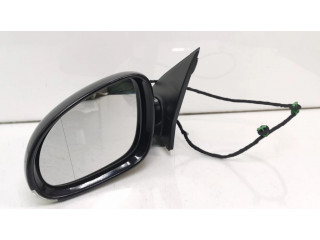 Зеркало электрическое левое Volkswagen Jetta V 2005-2010 года