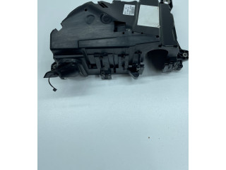 Блок предохранителей  31398000   Volvo XC90    