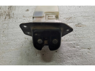 Zámek zadních dveří Nissan Juke I F15 2010