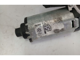 Моторчик заднего дворника 2K0955712B, 53027512 Volkswagen Caddy