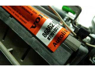 Подушка безопасности водителя 8686286, 30642032 Volvo S80