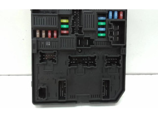 Pojistková skříňka 284B66727R Renault Megane IV 2015