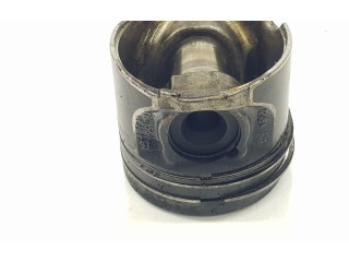 Поршень с шатуном  PISTON204DTD, 204DTD  Jaguar XE  