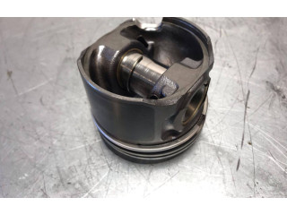 Píst 070107065AK Volkswagen Transporter - Caravelle T5 AXD