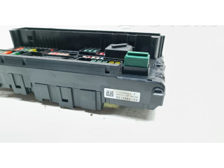 Блок предохранителей 9210863 BMW X3 F25