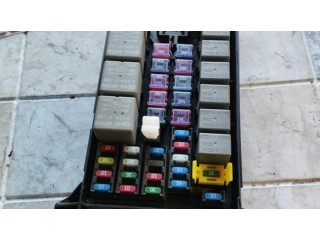 Блок предохранителей 911613E040, 1006328051   KIA Sorento    